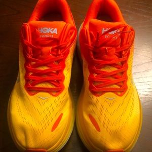 Hoka Bondi 8 Running Shoes